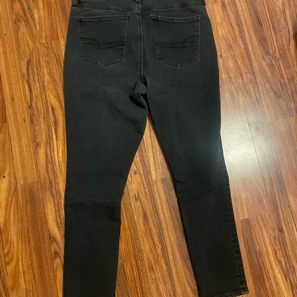 American Eagle Jeans - Picture 2 of 2